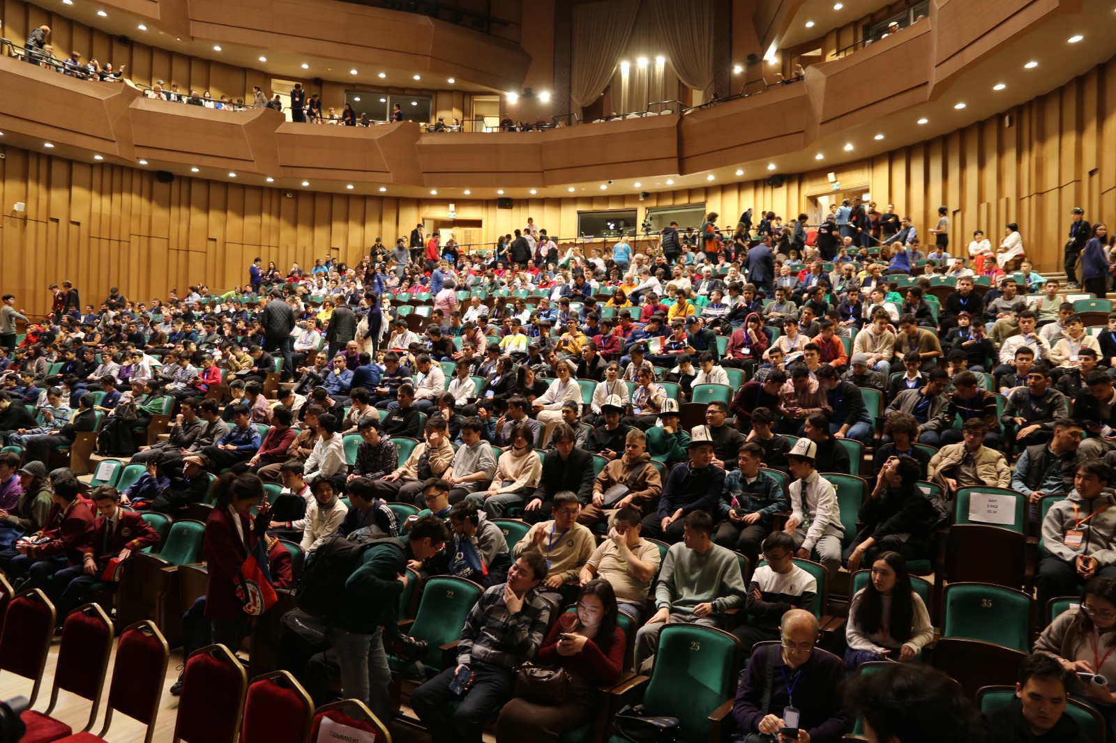 Состоялось торжественное открытие ХХ Международной Жаутыковской олимпиады по математике, физике и информатике.